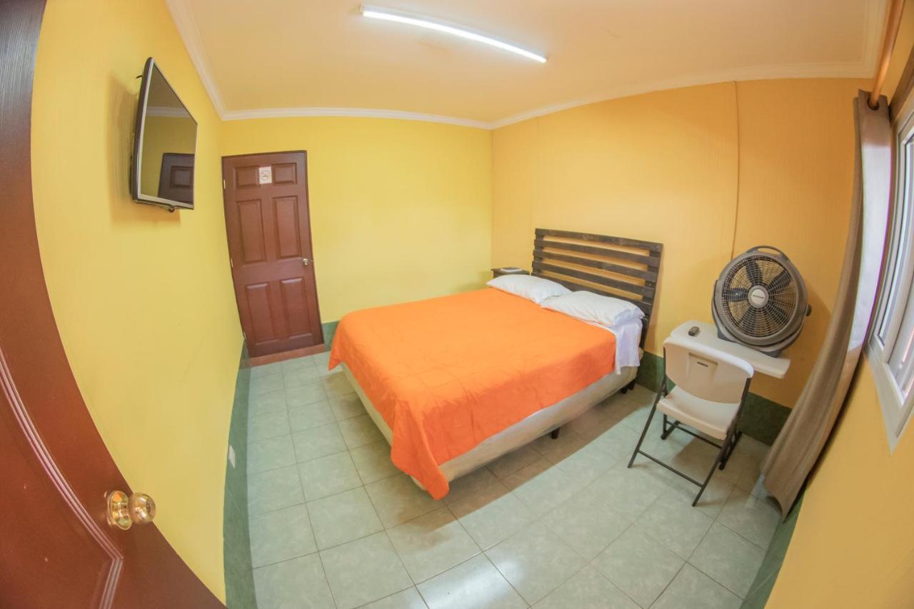 Euro Hostal Guatemala Dış mekan fotoğraf