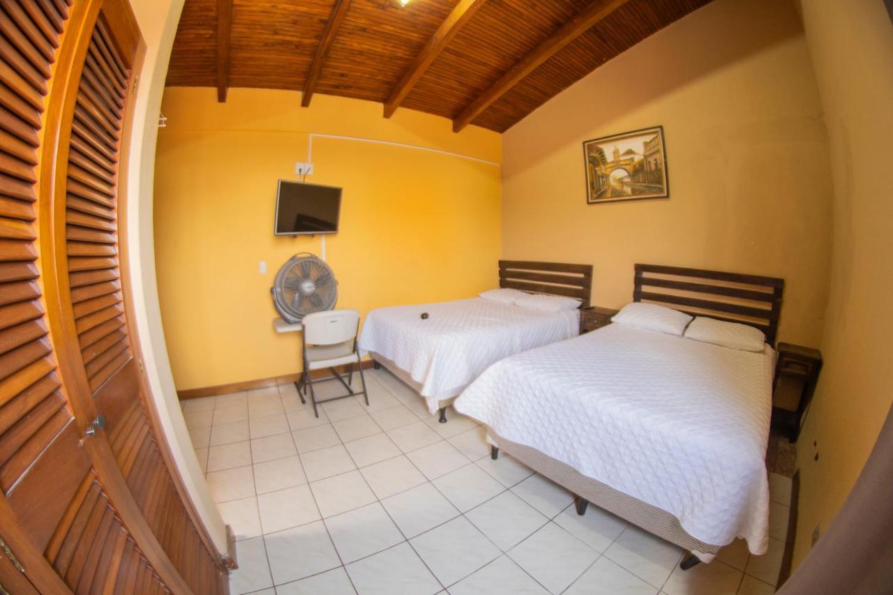 Euro Hostal Guatemala Dış mekan fotoğraf